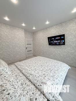 1-к квартира, посуточно, 46м2, 1/1 этаж