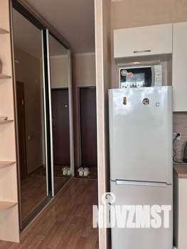Студия квартира, посуточно, 32м2, 7/17 этаж