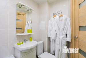 1-к квартира, посуточно, 43м2, 1/1 этаж