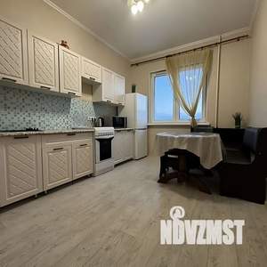 2-к квартира, посуточно, 46м2, 8/18 этаж