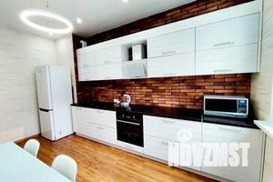 1-к квартира, посуточно, 35м2, 8/18 этаж