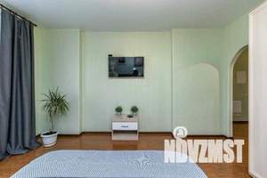 1-к квартира, посуточно, 42м2, 5/20 этаж