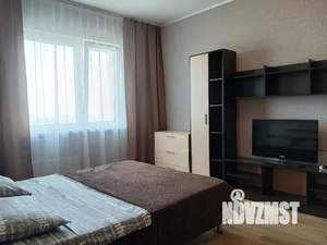 1-к квартира, посуточно, 43м2, 14/17 этаж