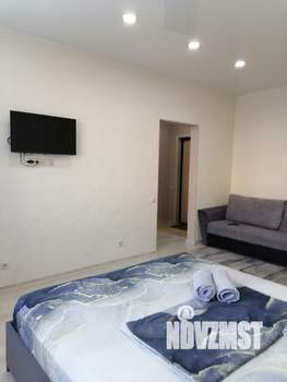 1-к квартира, посуточно, 42м2, 8/17 этаж