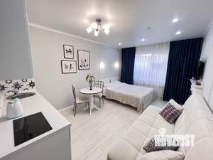 Студия квартира, посуточно, 28м2, 1/18 этаж