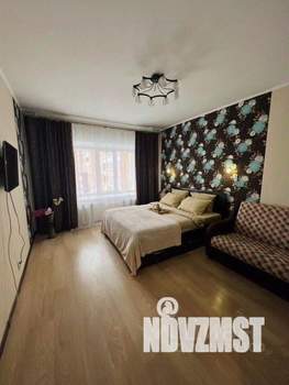 1-к квартира, посуточно, 44м2, 1/1 этаж