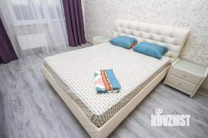 1-к квартира, посуточно, 49м2, 1/1 этаж