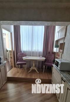 1-к квартира, посуточно, 50м2, 15/21 этаж