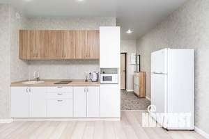 Студия квартира, посуточно, 28м2, 21/25 этаж