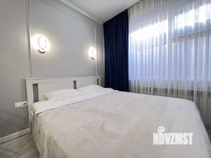Студия квартира, посуточно, 28м2, 1/18 этаж