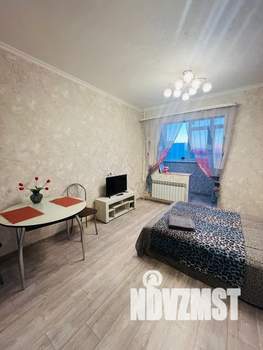 Студия квартира, посуточно, 30м2, 12/17 этаж