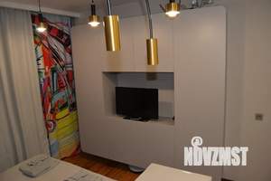 Студия квартира, посуточно, 30м2, 1/4 этаж