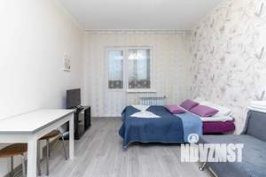 Студия квартира, посуточно, 33м2, 1/17 этаж