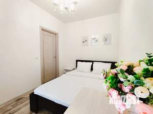 1-к квартира, посуточно, 38м2, 2/19 этаж