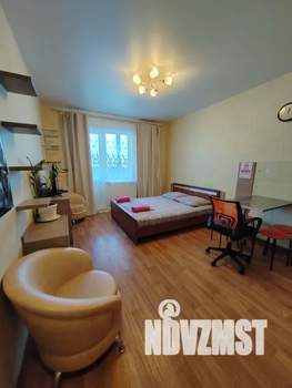 1-к квартира, посуточно, 35м2, 10/17 этаж