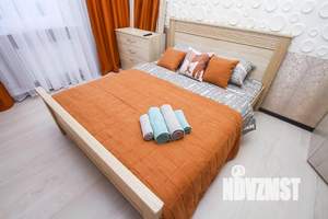 2-к квартира, посуточно, 66м2, 1/1 этаж