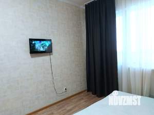Студия квартира, посуточно, 33м2, 6/18 этаж