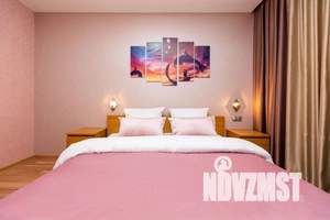 2-к квартира, посуточно, 70м2, 3/9 этаж