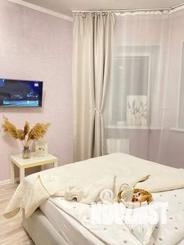 1-к квартира, посуточно, 40м2, 6/9 этаж