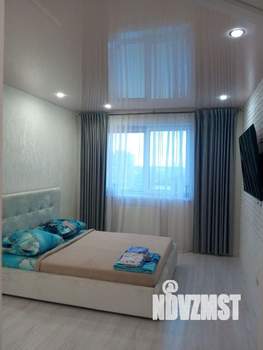 1-к квартира, посуточно, 55м2, 1/1 этаж