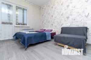 Студия квартира, посуточно, 33м2, 1/17 этаж
