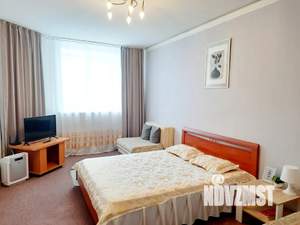 1-к квартира, посуточно, 42м2, 2/5 этаж