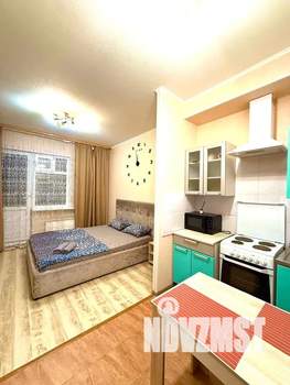 Студия квартира, посуточно, 28м2, 3/17 этаж
