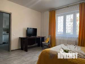 1-к квартира, посуточно, 38м2, 6/9 этаж