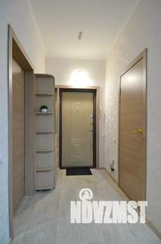1-к квартира, посуточно, 42м2, 9/17 этаж