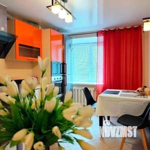 3-к квартира, посуточно, 80м2, 1/1 этаж