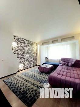 1-к квартира, посуточно, 47м2, 1/1 этаж