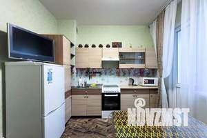 1-к квартира, посуточно, 42м2, 7/17 этаж