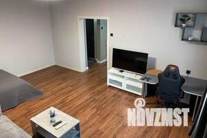 1-к квартира, посуточно, 47м2, 4/9 этаж