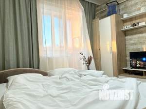 Студия квартира, посуточно, 28м2, 16/16 этаж