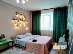 1-к квартира, посуточно, 45м2, 4/10 этаж