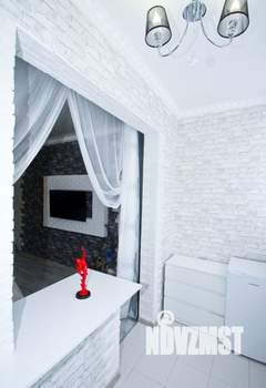 Студия квартира, посуточно, 29м2, 6/18 этаж