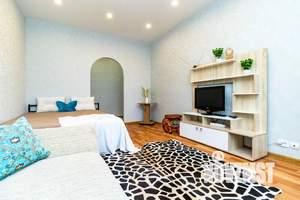 1-к квартира, посуточно, 38м2, 7/9 этаж