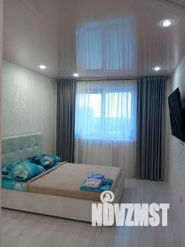 1-к квартира, посуточно, 50м2, 13/17 этаж