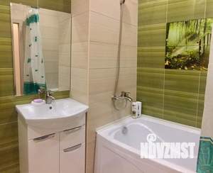 Студия квартира, посуточно, 29м2, 18/25 этаж