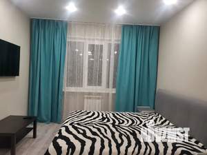 1-к квартира, посуточно, 50м2, 8/14 этаж