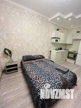 Студия квартира, посуточно, 30м2, 12/17 этаж