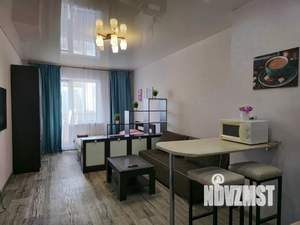 Студия квартира, посуточно, 35м2, 9/17 этаж