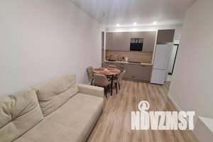 1-к квартира, посуточно, 42м2, 13/16 этаж