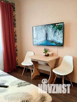 Студия квартира, посуточно, 30м2, 2/17 этаж