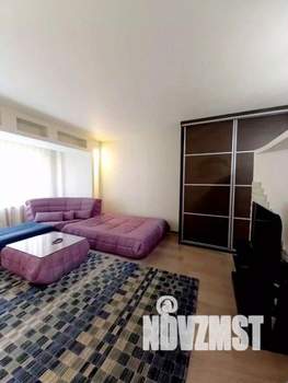 1-к квартира, посуточно, 47м2, 1/1 этаж