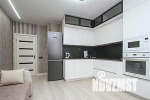 1-к квартира, посуточно, 49м2, 7/16 этаж