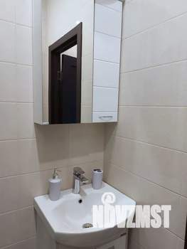 Студия квартира, посуточно, 33м2, 12/18 этаж