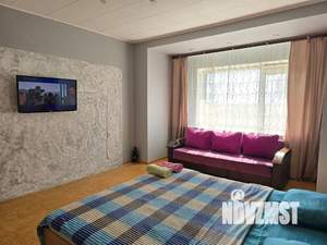 1-к квартира, посуточно, 46м2, 6/9 этаж