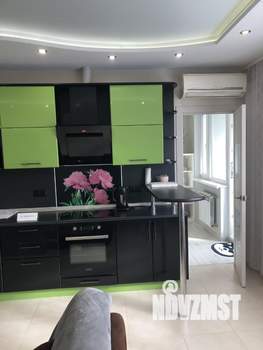 1-к квартира, посуточно, 43м2, 8/18 этаж