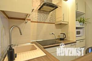 1-к квартира, посуточно, 33м2, 8/17 этаж
